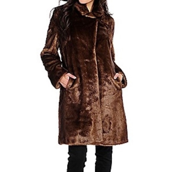 Fabulous Furs Copper Mink Coat by Donna Salyers - Picture 3 of 7